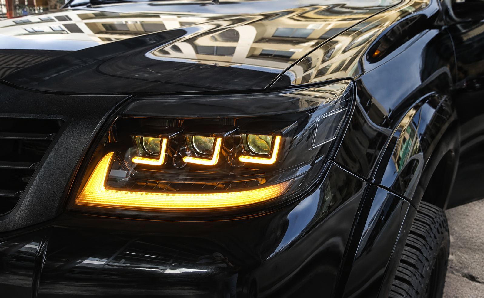 Hilux N70 LED Headlights